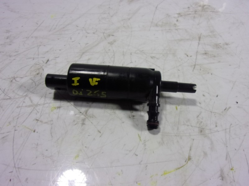 Recambio de bomba limpia para seat alhambra (711) 2.0 tdi referencia OEM IAM 3B7955681 3B7955681 