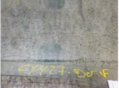 Recambio de cristal puerta delantero derecho para renault twingo 1.2 16v referencia OEM IAM 8200385967   2