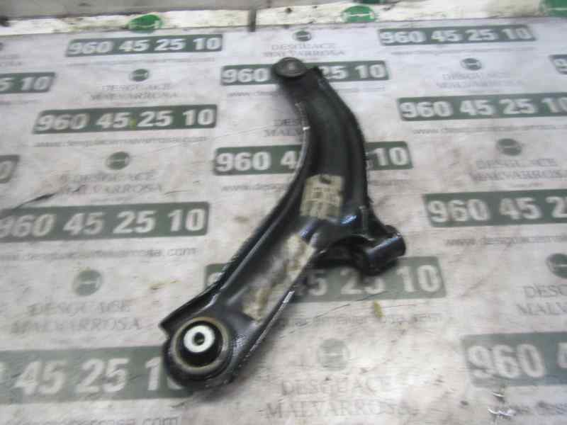 Recambio de brazo suspension inferior delantero derecho para renault clio iii 1.2 16v referencia OEM IAM   