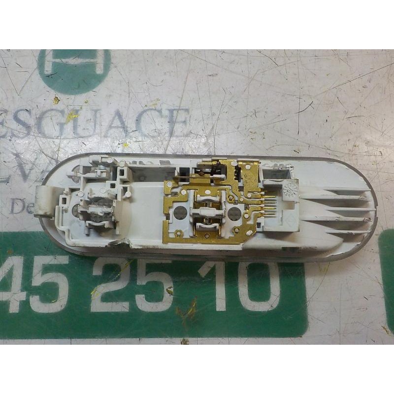 Recambio de piloto interior para nissan qashqai+2 (jj10) 2.0 dci turbodiesel cat referencia OEM IAM 26430BC40B  