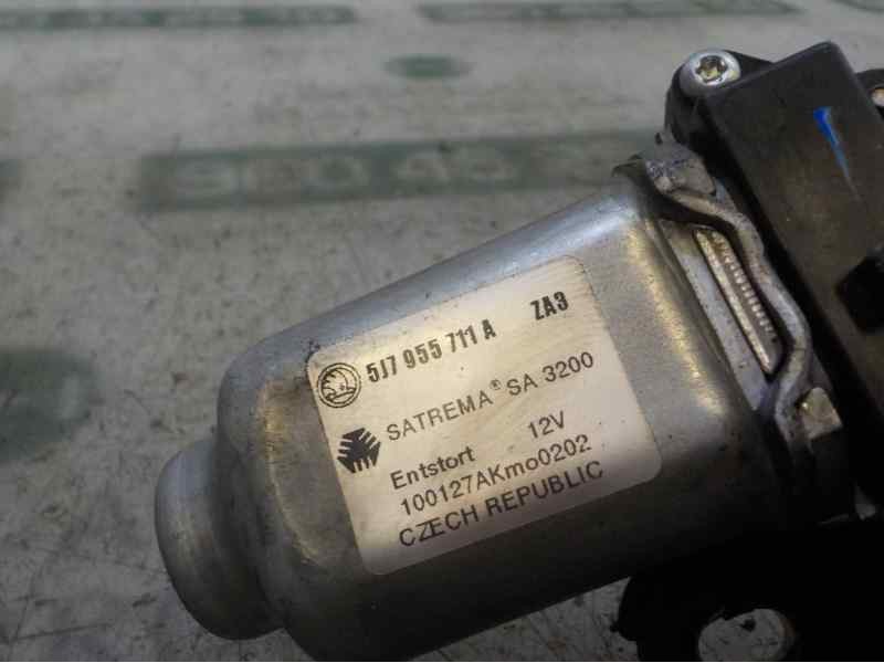 Recambio de motor limpia trasero para skoda fabia (5j2 ) 1.2 referencia OEM IAM   