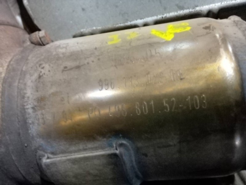 Recambio de catalizador para porsche boxster (typ 986) 2.5 cat referencia OEM IAM 99611392201  