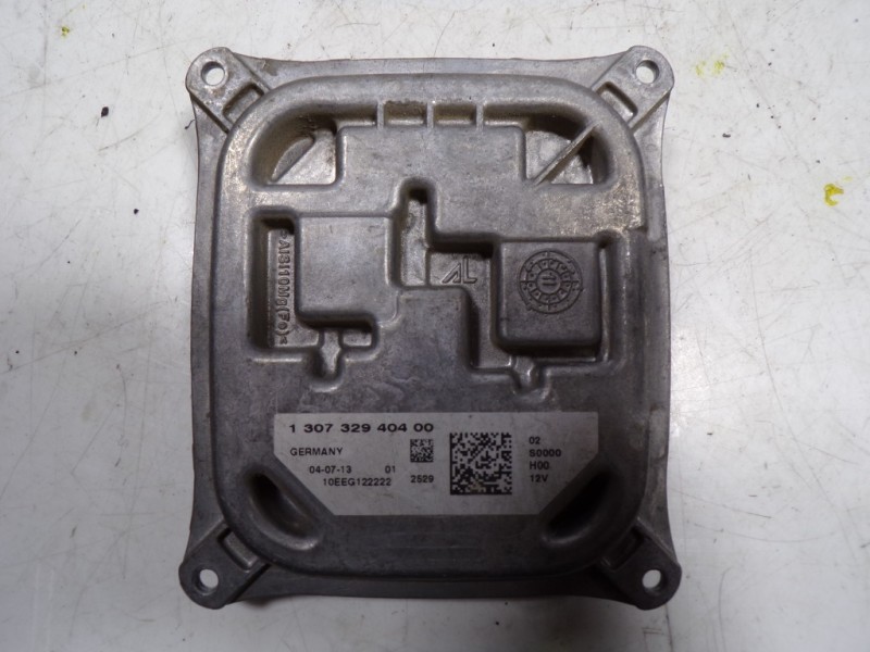 Recambio de centralita faros xenon para peugeot 308 1.6 hdi referencia OEM IAM 1610426880 130732940400 130732940400