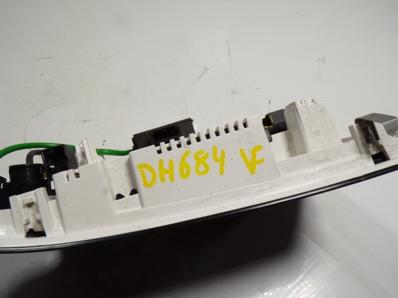 Recambio de piloto interior para audi q3 (8u) 2.0 tdi referencia OEM IAM 8X0947135AK6PS 8X0951177 28314001