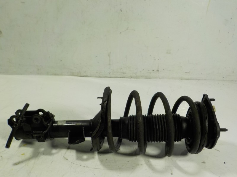 Recambio de amortiguador delantero izquierdo para hyundai accent (mc) 1.5 crdi cat referencia OEM IAM   