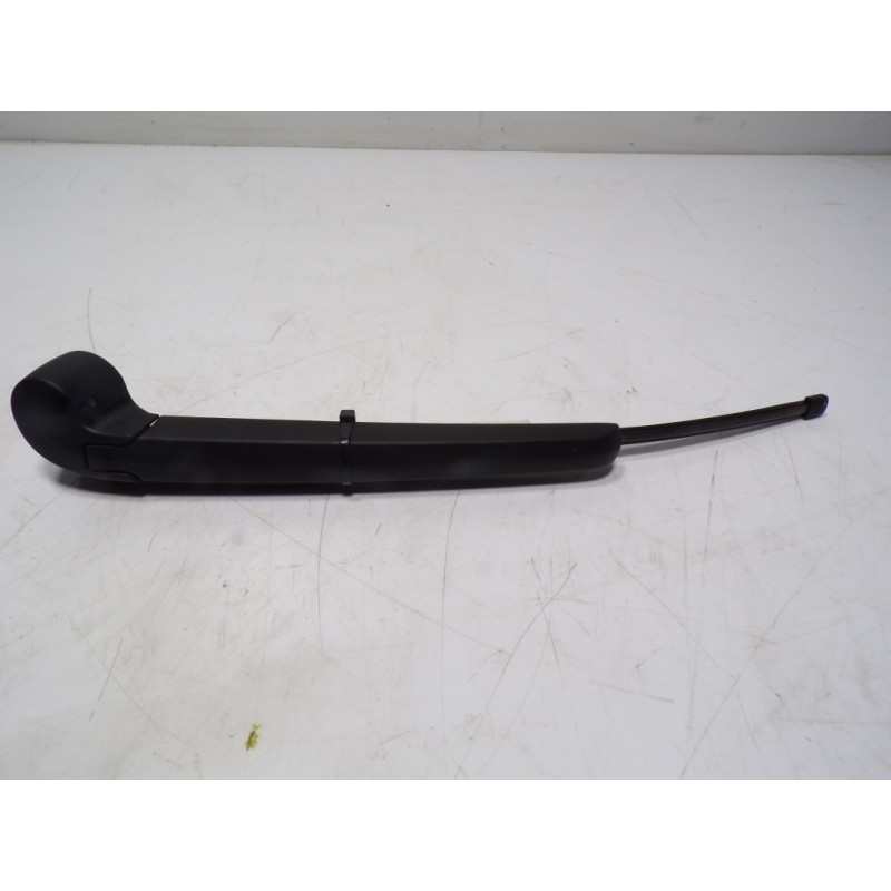 Recambio de brazo limpia trasero para seat leon (kl1) 1.0 tsi referencia OEM IAM 5FA9557079B9  