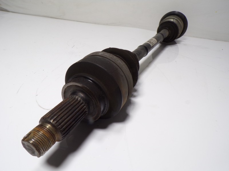 Recambio de transmision izquierda para bmw serie 3 lim. (f30) 2.0 16v turbodiesel referencia OEM IAM 33208680347 8680347 