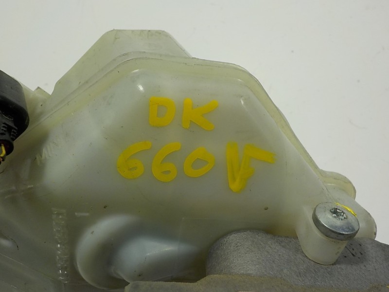 Recambio de bomba freno para land rover evoque 2.2 td4 cat referencia OEM IAM LR014430 03350885571 