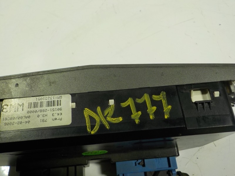 Recambio de mando climatizador para opel astra h ber. 1.9 cdti referencia OEM IAM  13231051 