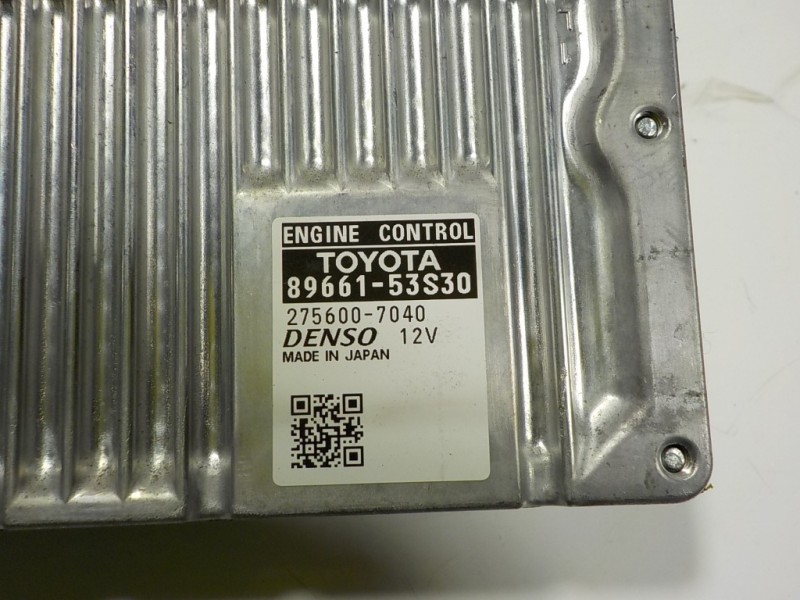 Recambio de centralita motor uce para lexus is 300h referencia OEM IAM 8966153S30 8966153S30 