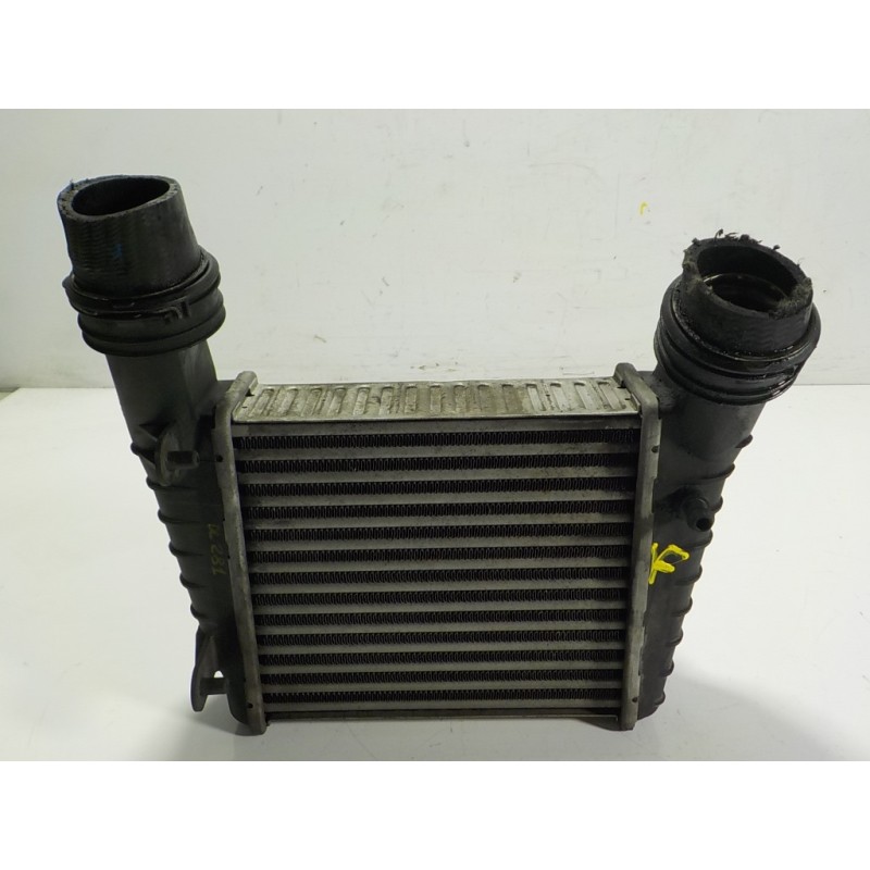 Recambio de intercooler para volkswagen passat berlina (3b3) 1.9 tdi referencia OEM IAM  3B0145805D 