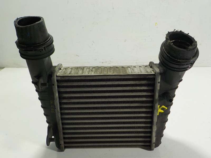 Recambio de intercooler para volkswagen passat berlina (3b3) 1.9 tdi referencia OEM IAM  3B0145805D 