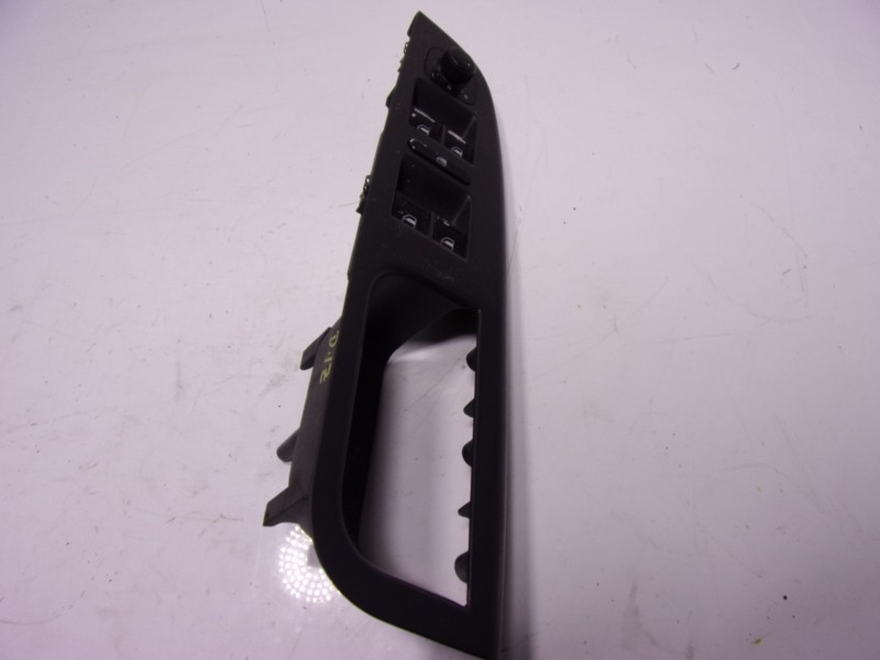 Recambio de mando elevalunas delantero izquierdo para volkswagen golf v berlina (1k1) r32 referencia OEM IAM 1K4959857BREH 1K486