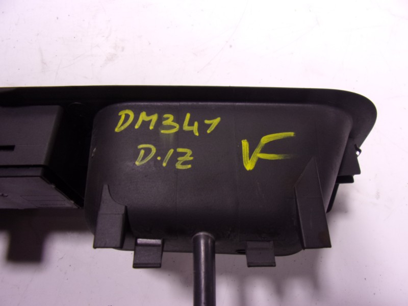 Recambio de mando elevalunas delantero izquierdo para volkswagen golf v berlina (1k1) r32 referencia OEM IAM 1K4959857BREH 1K486