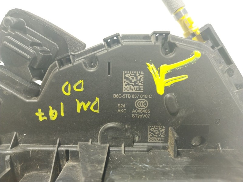 Recambio de cerradura puerta delantera derecha para audi a3 sportback (8ya) 2.0 16v tdi referencia OEM IAM   