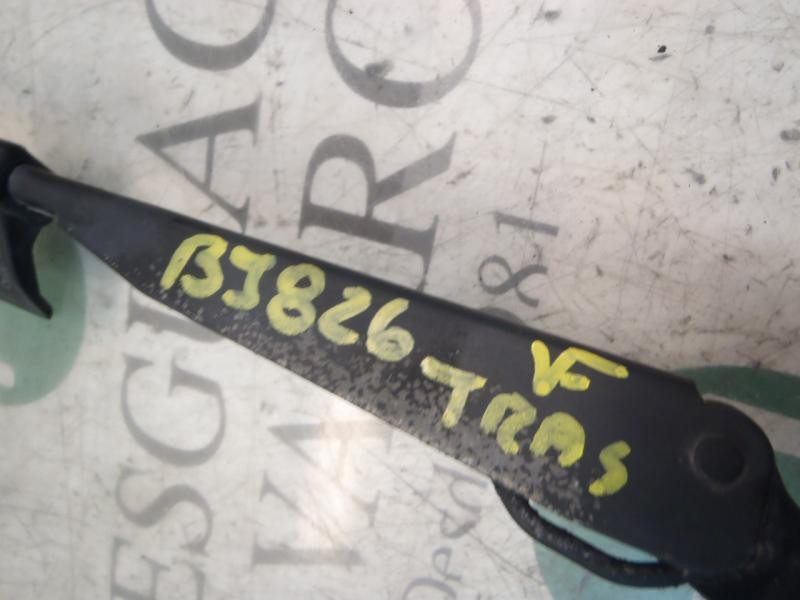 Recambio de brazo limpia trasero para chrysler jeep gr.cherokee (wj/wg) referencia OEM IAM   