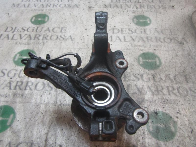 Recambio de mangueta delantera izquierda para ford fiesta (ccn) trend referencia OEM IAM 1822687  