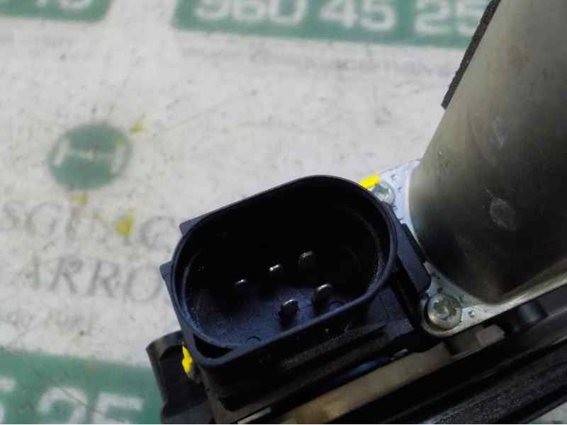 Recambio de elevalunas trasero derecho para bmw x1 (e84) 2.0 turbodiesel cat referencia OEM IAM 51352990388 13262410 