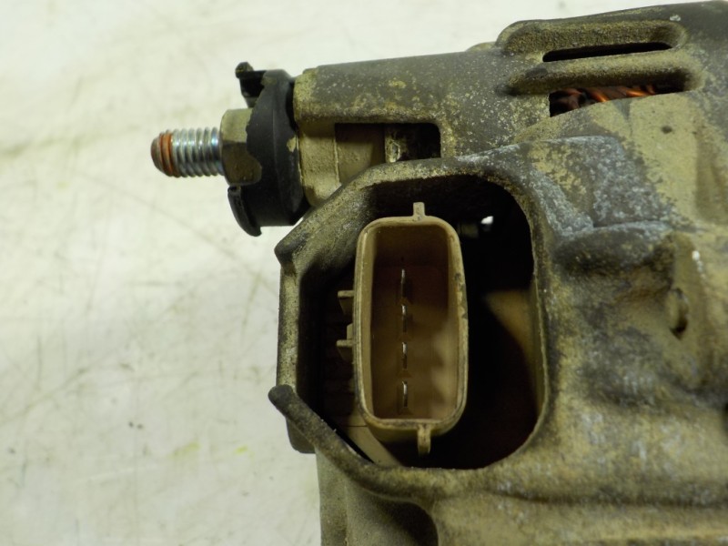 Recambio de alternador para mitsubishi montero (v60/v70) 3.2 di-d cat referencia OEM IAM  A5TG0379ZT 