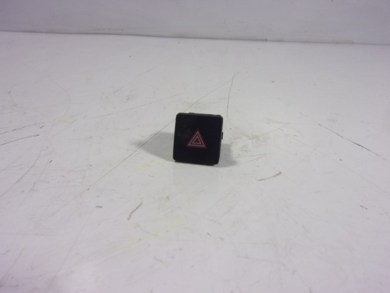 Recambio de warning para audi q5 (fyb) 2.0 16v tdi referencia OEM IAM 80A9415095PR 80A941509 