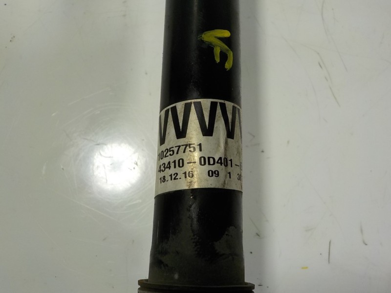 Recambio de transmision derecha para toyota yaris hybrid active referencia OEM IAM 434100D401 434100D401B 10257751