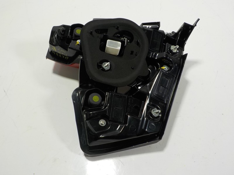 Recambio de piloto trasero izquierdo interior para toyota c-hr hybrid dynamic referencia OEM IAM 81590F4130 81590F413000 