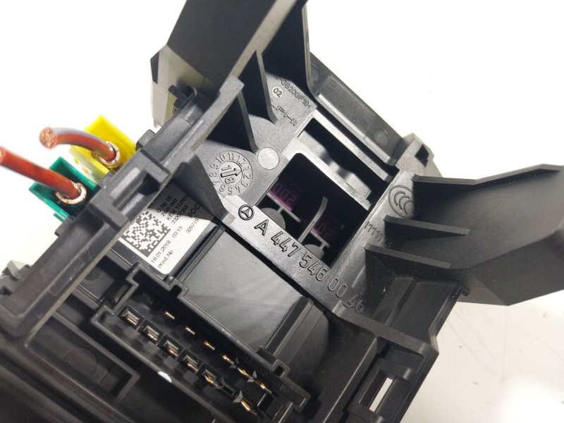 Recambio de caja reles / fusibles para mercedes-benz vito kasten 2.1 cdi cat referencia OEM IAM   