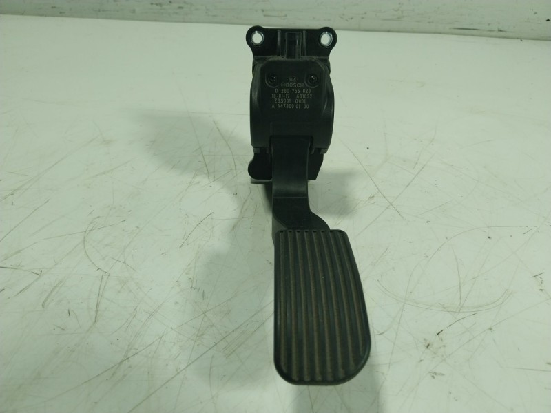 Recambio de potenciometro pedal para mercedes-benz vito kasten 2.1 cdi cat referencia OEM IAM   