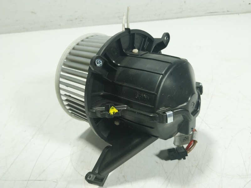 Recambio de motor calefaccion para mercedes-benz vito kasten 2.1 cdi cat referencia OEM IAM   