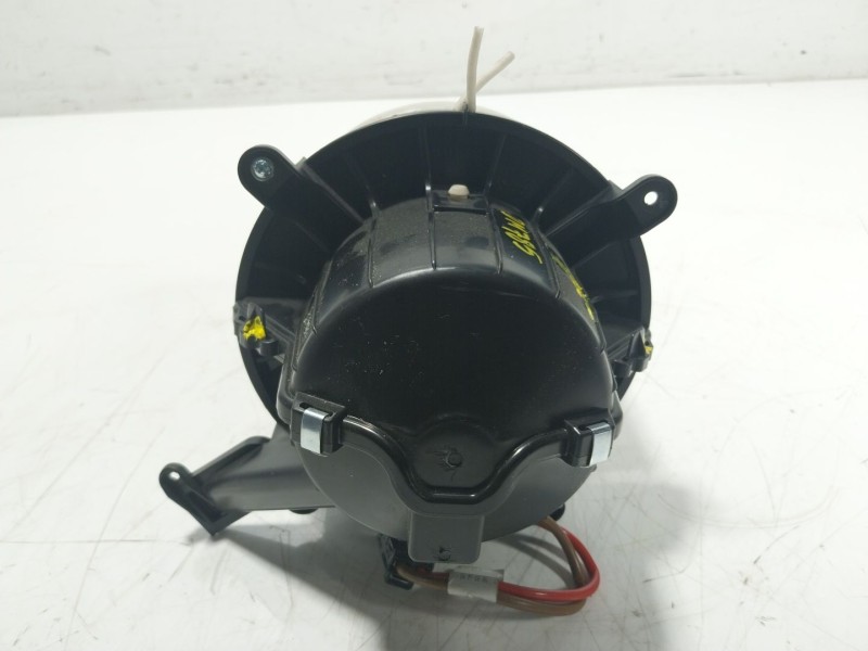 Recambio de motor calefaccion para mercedes-benz vito kasten 2.1 cdi cat referencia OEM IAM   