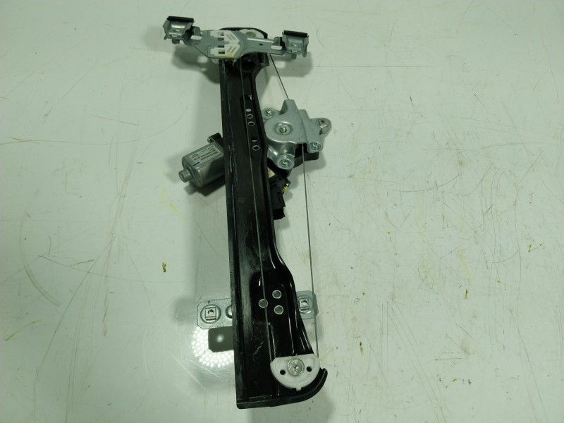 Recambio de elevalunas delantero derecho para opel mokka 1.6 cdti dpf referencia OEM IAM   