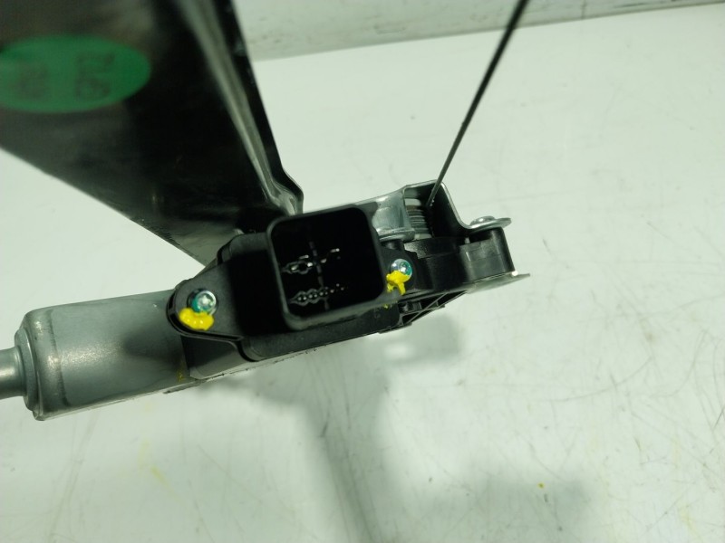 Recambio de elevalunas delantero derecho para opel mokka 1.6 cdti dpf referencia OEM IAM   