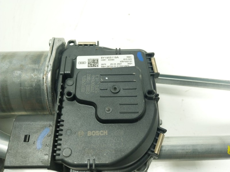 Recambio de motor limpia delantero para audi a3 sportback (8ya) 2.0 16v tdi referencia OEM IAM  8Y1955023 