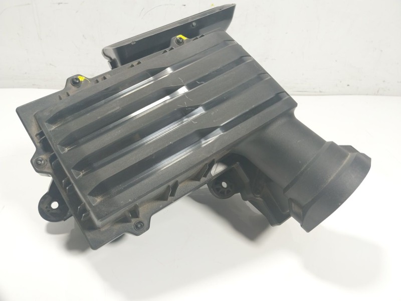 Recambio de filtro aire para audi a3 sportback (8ya) 2.0 16v tdi referencia OEM IAM   