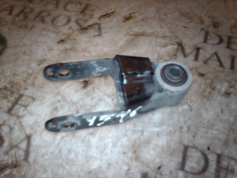 Recambio de soporte motor delantero para peugeot 206 berlina xt referencia OEM IAM   