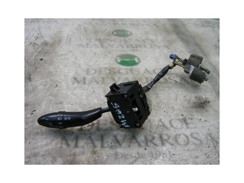 Recambio de mando luces para hyundai coupe (rd) 1.6 fx referencia OEM IAM 9341527110 9340027130 