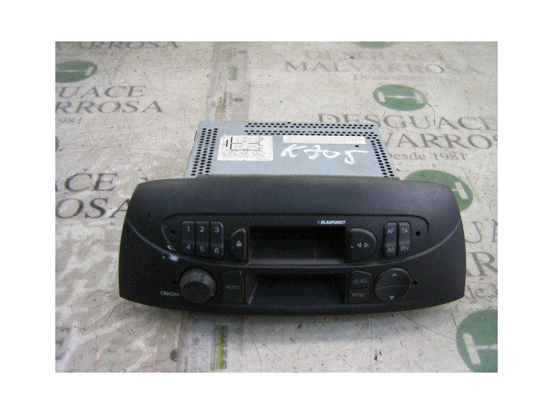 Recambio de sistema audio / radio cd para fiat punto berlina (188) 1.9 diesel eco referencia OEM IAM 735289640  