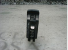 Recambio de mando elevalunas trasero izquierdo para renault twingo (co6) 1.3 (c063/64) referencia OEM IAM    2