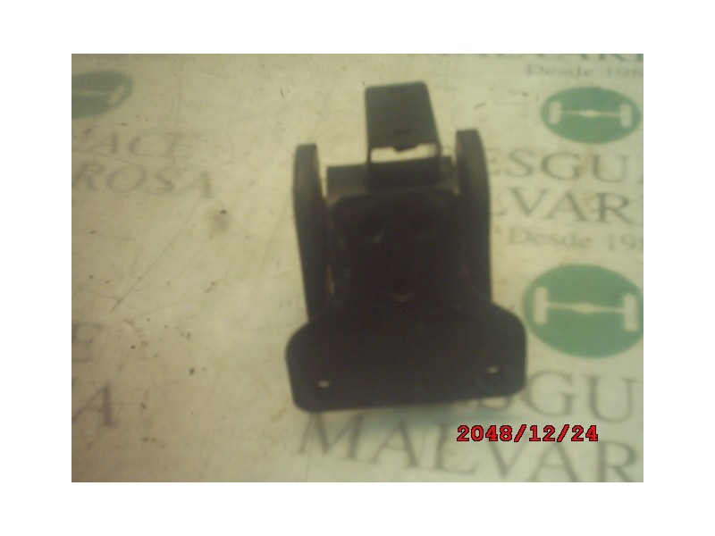 Recambio de soporte motor delantero para hyundai getz (tb) 1.1 básico referencia OEM IAM 218301C160  