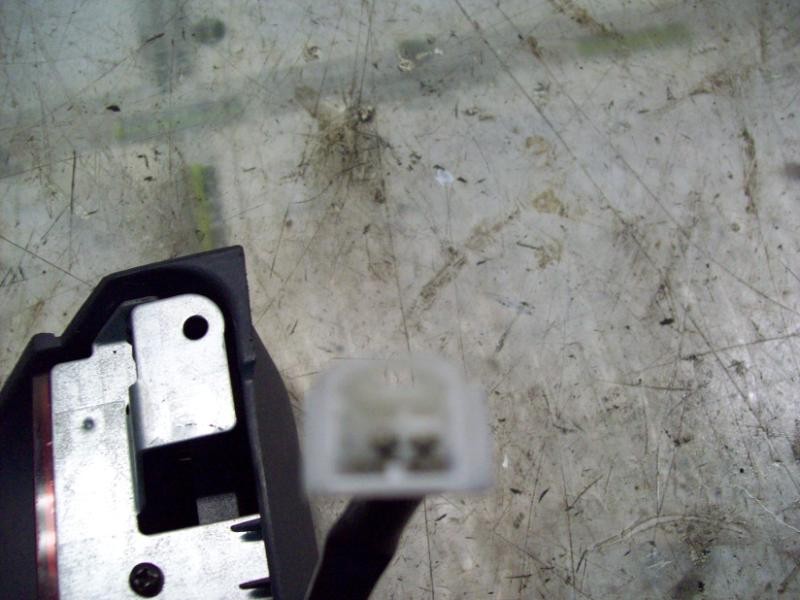 Recambio de piloto trasero central para mitsubishi colt berlina 3 (cz) 1.1 invite referencia OEM IAM   