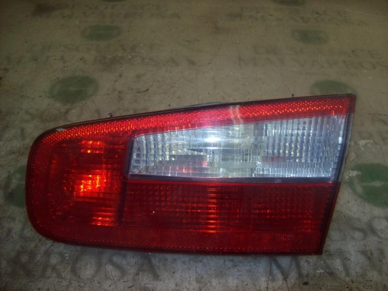 Recambio de piloto trasero derecho interior para renault laguna ii (bg0) authentique referencia OEM IAM   