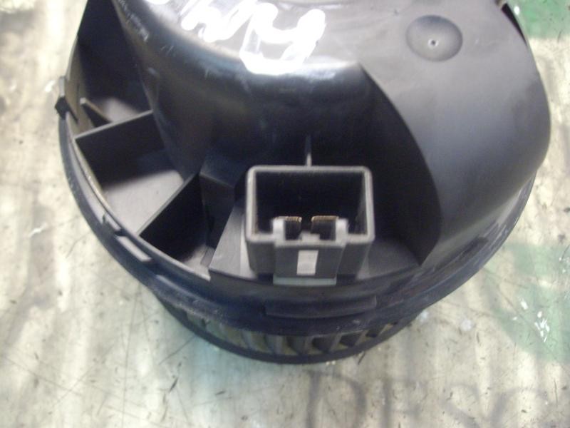 Recambio de motor calefaccion para ford focus berlina (cap) ambiente (d) referencia OEM IAM   