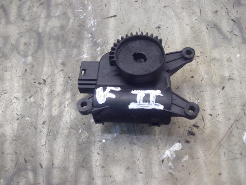 Recambio de motor apertura trampillas climatizador para seat ibiza (6l1) hit referencia OEM IAM   