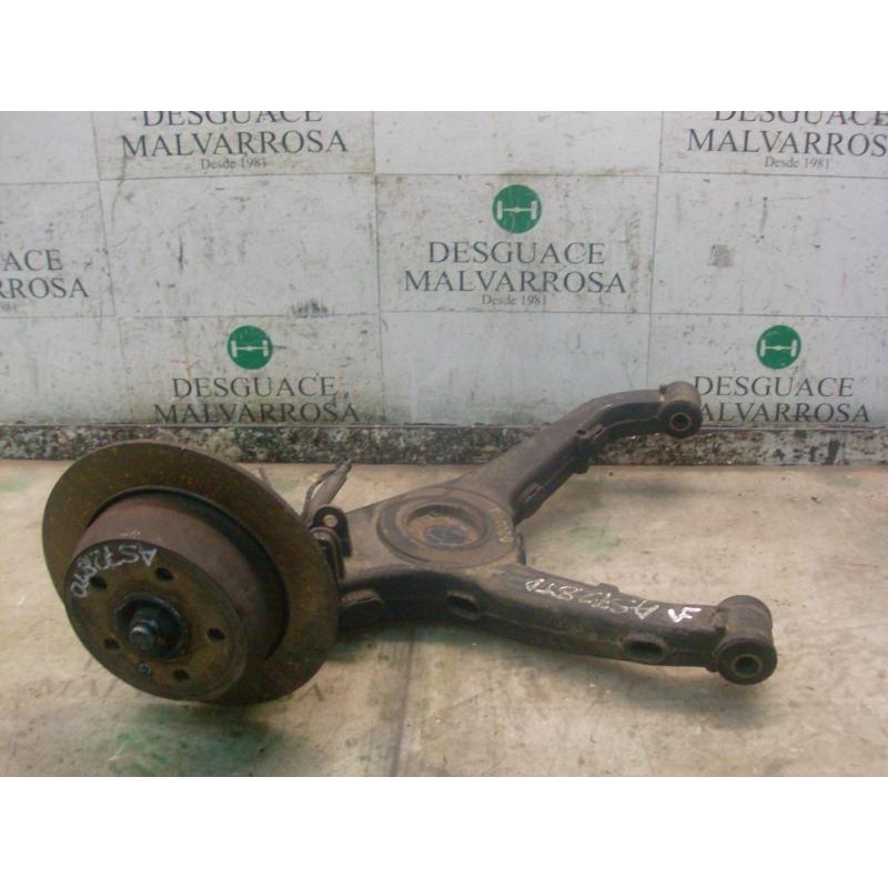 Recambio de mangueta trasera derecha para mercedes-benz vito (w638) caja cerrada 108 cdi  (638.094) referencia OEM IAM   