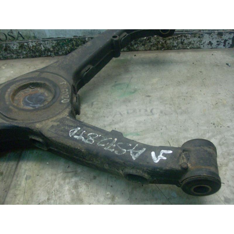 Recambio de mangueta trasera derecha para mercedes-benz vito (w638) caja cerrada 108 cdi  (638.094) referencia OEM IAM   