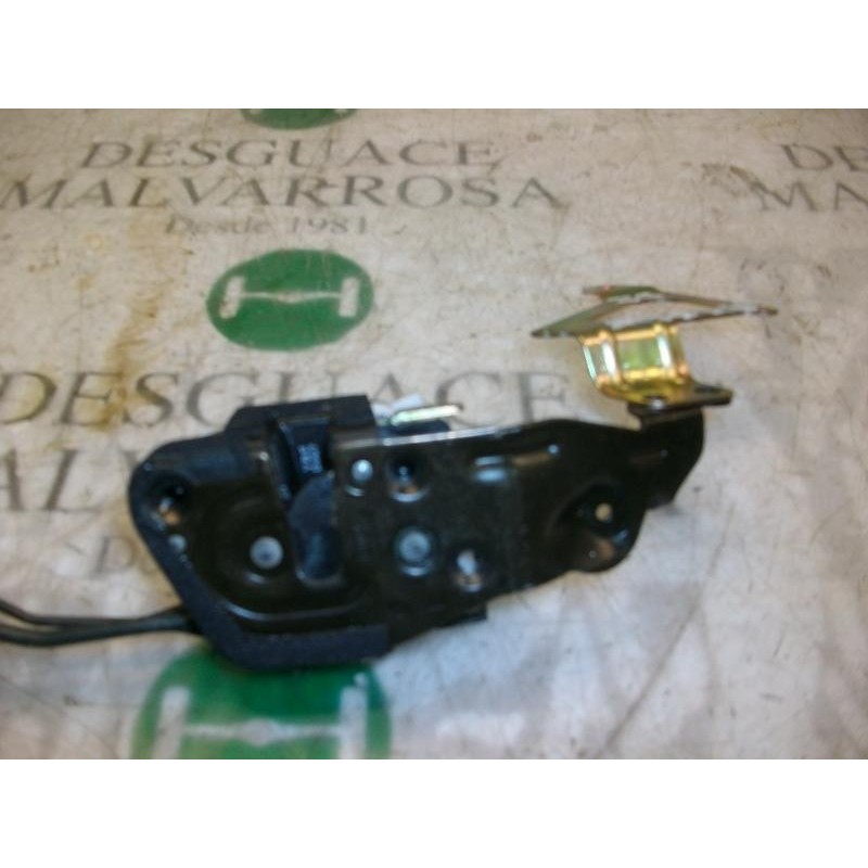 Recambio de cerradura puerta delantera izquierda para hyundai accent (lc) crdi gl referencia OEM IAM 8131025030  