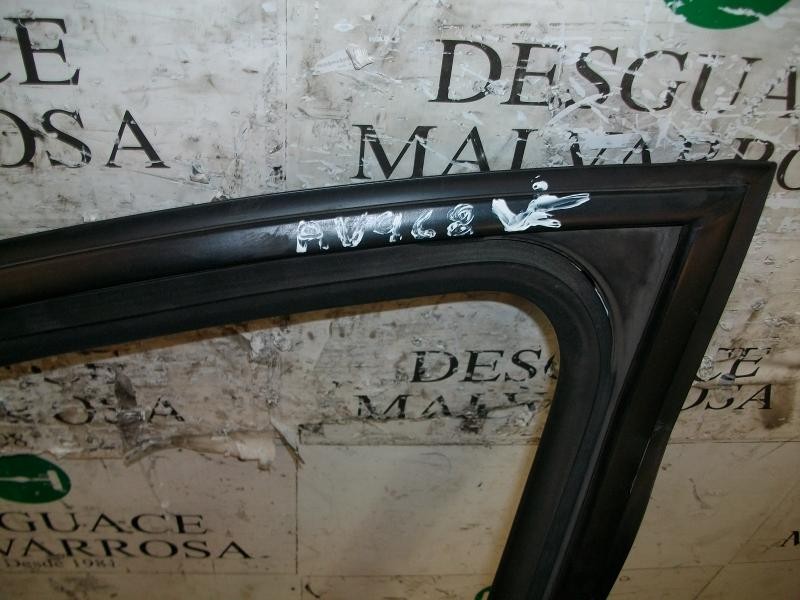 Recambio de puerta delantera izquierda para citroën c5 berlina 2.0 hdi premier referencia OEM IAM   