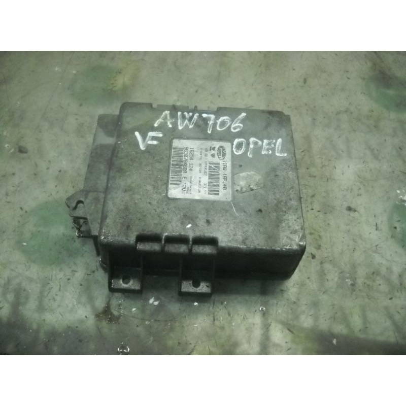 Recambio de centralita motor uce para opel vectra b berlina 2.0 dti referencia OEM IAM   