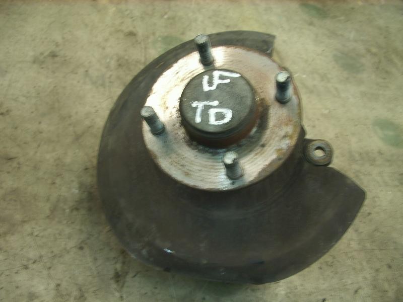 Recambio de mangueta trasera derecha para ford cougar (mc) v6 referencia OEM IAM 1110955  