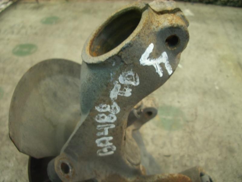 Recambio de mangueta trasera derecha para ford cougar (mc) v6 referencia OEM IAM 1110955  